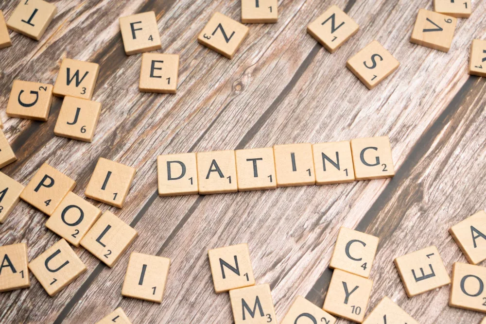 Navigating the Discreet Digital World: Understanding Dating Apps for Married Individuals