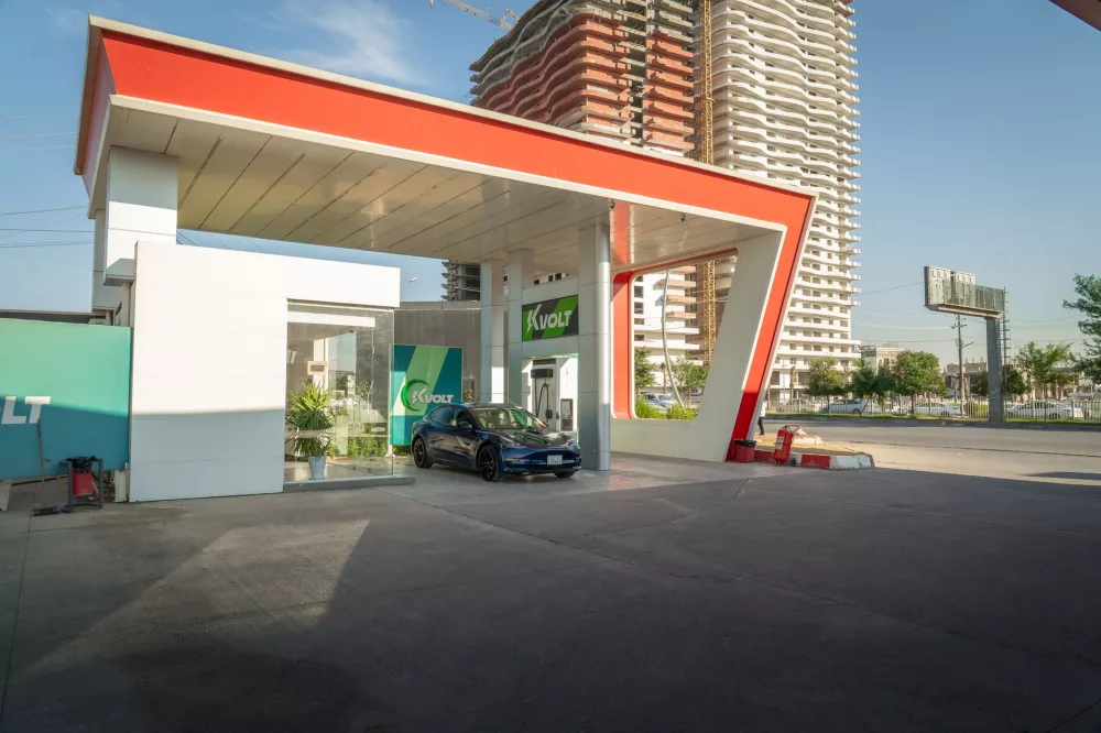 Xiaomi's Bold Leap: My Deep Dive into the SU7 Electric Vehicle